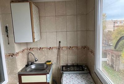 Garsonieră în Micro 40 - 5