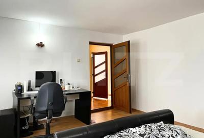 Casă cu 7 camere cu Teren 3000 Mp în Central - 9