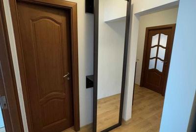 Apartament cu 3 camere decomandat în Central - 2