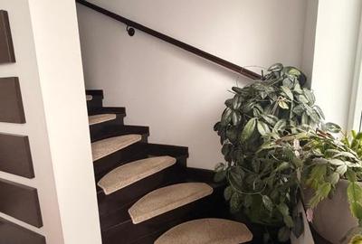 Casă individuală cu 3 camere cu Teren 150 Mp în Tractorul - 14