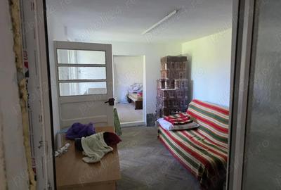 Casă cu 3 camere cu Teren 860 Mp în Valea - 9