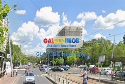 Spațiu comercial, de 350 mp, în Titan - 2