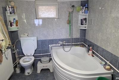 Vand casa 4 camere - 1