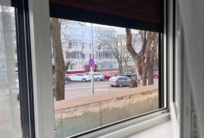 Apartament cu 4 camere decomandat în Central - 12