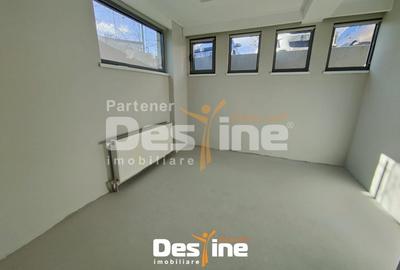 Birou, de 470 mp, în Palat - 10