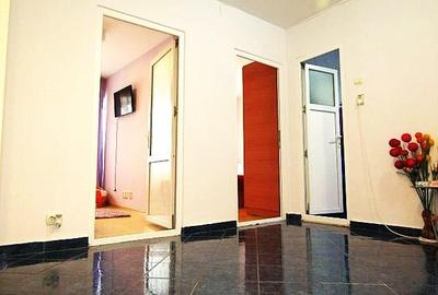 Apartament cu 3 camere decomandat în Micro 12 - 7