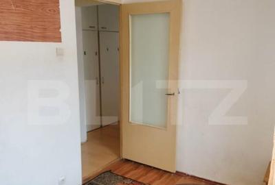 ???? Apartament de vanzare, 4 camere, 73 mp zona Liliac - 1