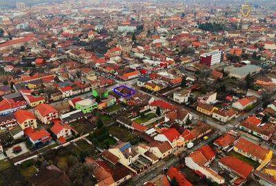 Casa- 2 fornturi stradale de vanzare pe Andrei Saguna - 17