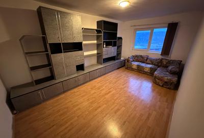 Apartament cu 2 camere decomandat în Central - 1