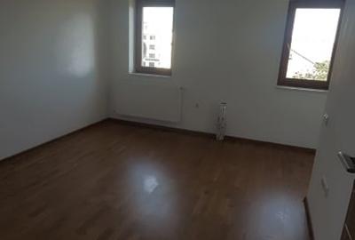 Apartament  3 camere mansarda - 8
