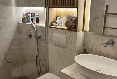 Apartament cu 3 camere decomandat în Central - 2