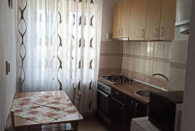Apartament cu 2 camere decomandat în Central - 1