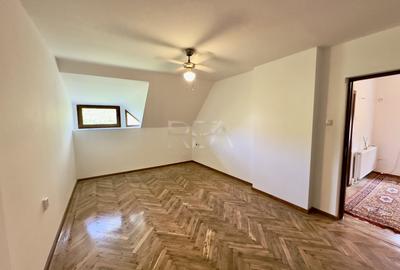 Apartament cu 3 camere decomandat în Capitale - 8