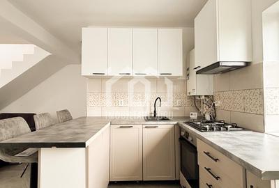 Duplex cu 3 camere cu Canalizare în Jucu de Mijloc - 5