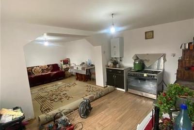 Casă individuală cu 4 camere cu Teren 1800 Mp în Negoiești - 10