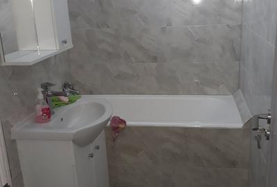 Apartament cu 3 camere semidecomandat, mobilat în Colentina - 17