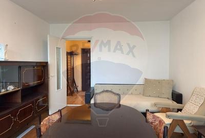 Apartament cu 2 camere de vanzare, strada Bucegi, zona Narcisa - 2