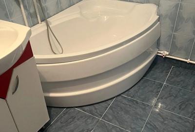 Vand apartament cu 2 camere et1 str patriei nr8 Rm sarat - 3