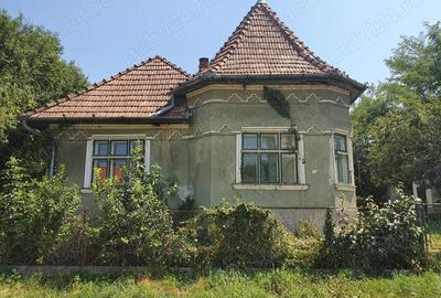 Casă cu 3 camere cu Teren 1400 Mp în Ogra - 6