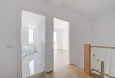 Apartament cu 3 camere decomandat în Central - 31