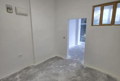 Spațiu comercial, de 56 mp, în Rogerius - 4