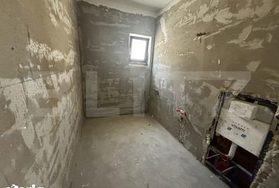 Casă cu 4 camere cu Teren 400 Mp în Nufărul - 9