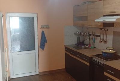 Casă individuală cu 3 camere cu Canalizare în Alioș - 7