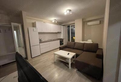 Apartament cu 2 camere semidecomandat în Soarelui