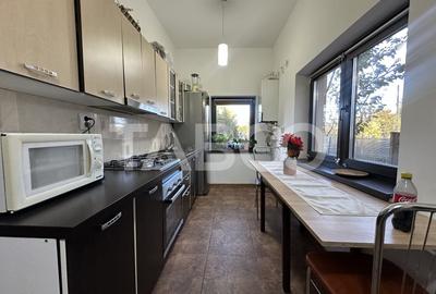 De vanzare apartament cu 2 camere decomandate la vila in Grigorescu - 3