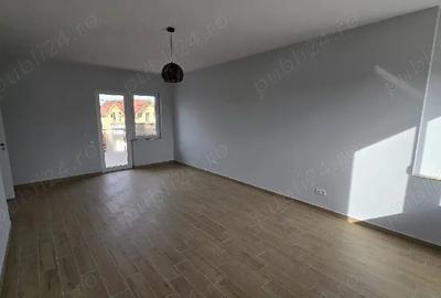 Casă cu 3 camere cu Teren 790 Mp în Biharia - 8