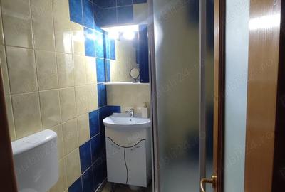 Apartament cu 3 camere decomandat în Central - 6