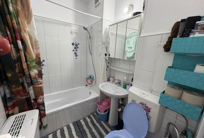 Apartament cu 3 camere decomandat în Democrației - 2