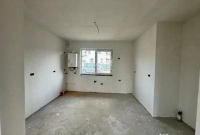 Casă cu 4 camere cu Teren 812 Mp în Satu Nou de Jos - 12