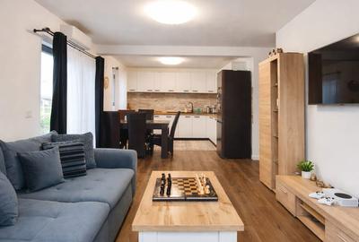 Casă cu 4 camere în Cătălina - 3