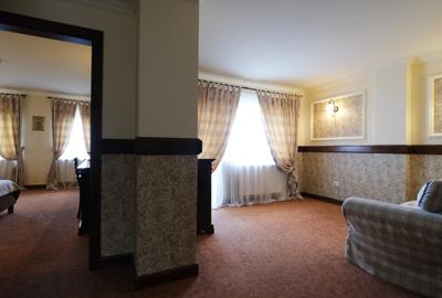 Vanzare hotel in zona superba de munte cu priveliste incredibila din camere - 14