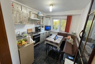 Vand Apartament 3 camere Curtea de Arges - 6