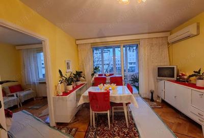 Apartament cu 2 camere decomandat în Calea Dumbrăvii - 4