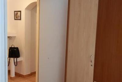 Apartament cu 2 camere decomandat, mobilat în 9 Mai - 7