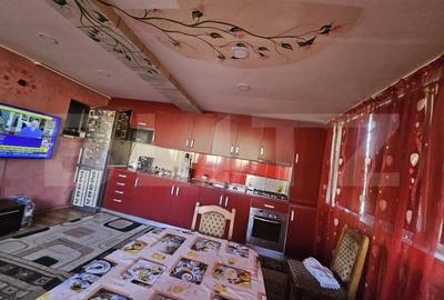 Apartament cu 4 camere semidecomandat, mobilat în Florești - 10