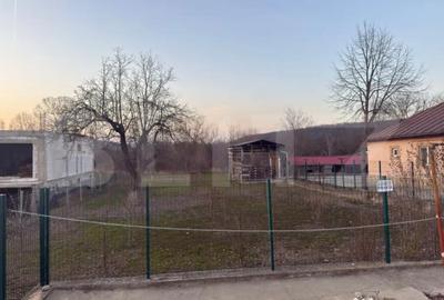 Teren de 600 mp, în Central - 2