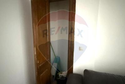 VANZARE Apartament cu 4 camere in zona Dacia VANZARE Apartament cu 4 camere in zona Dacia - 11