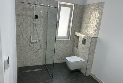 Birou, de 180 mp, în Ultracentral - 16