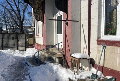 Casă cu 3 camere în Central - 2