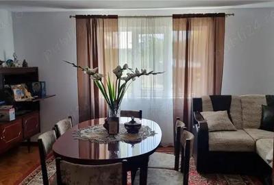 Casă cu 6 camere cu Teren 1224 Mp în Năsăud - 7