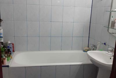 Apartament cu 3 camere decomandat în Central - 3