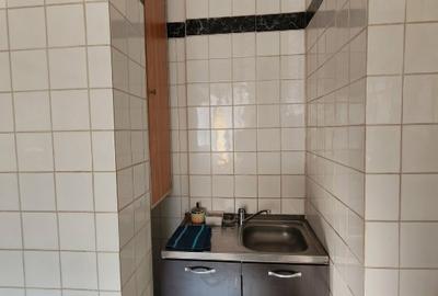 Apartament cu 3 camere decomandat în 13 Septembrie - 5