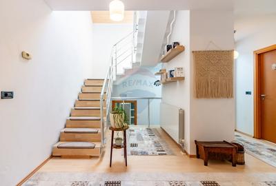 Casa / Vila in Corbeanca, langa lac, zona exclusivista - 17