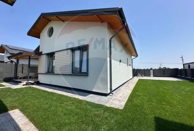 De Vanzare Vila Cu 4 Camere Noua in Complex rezidential Alfa Vile - 2