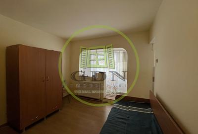 Garsonieră decomandată, mobilată în Valea Aurie - 1