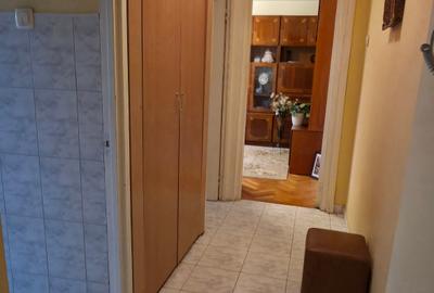 Etaj 1 Zona Dacia - liber + boxa - 6